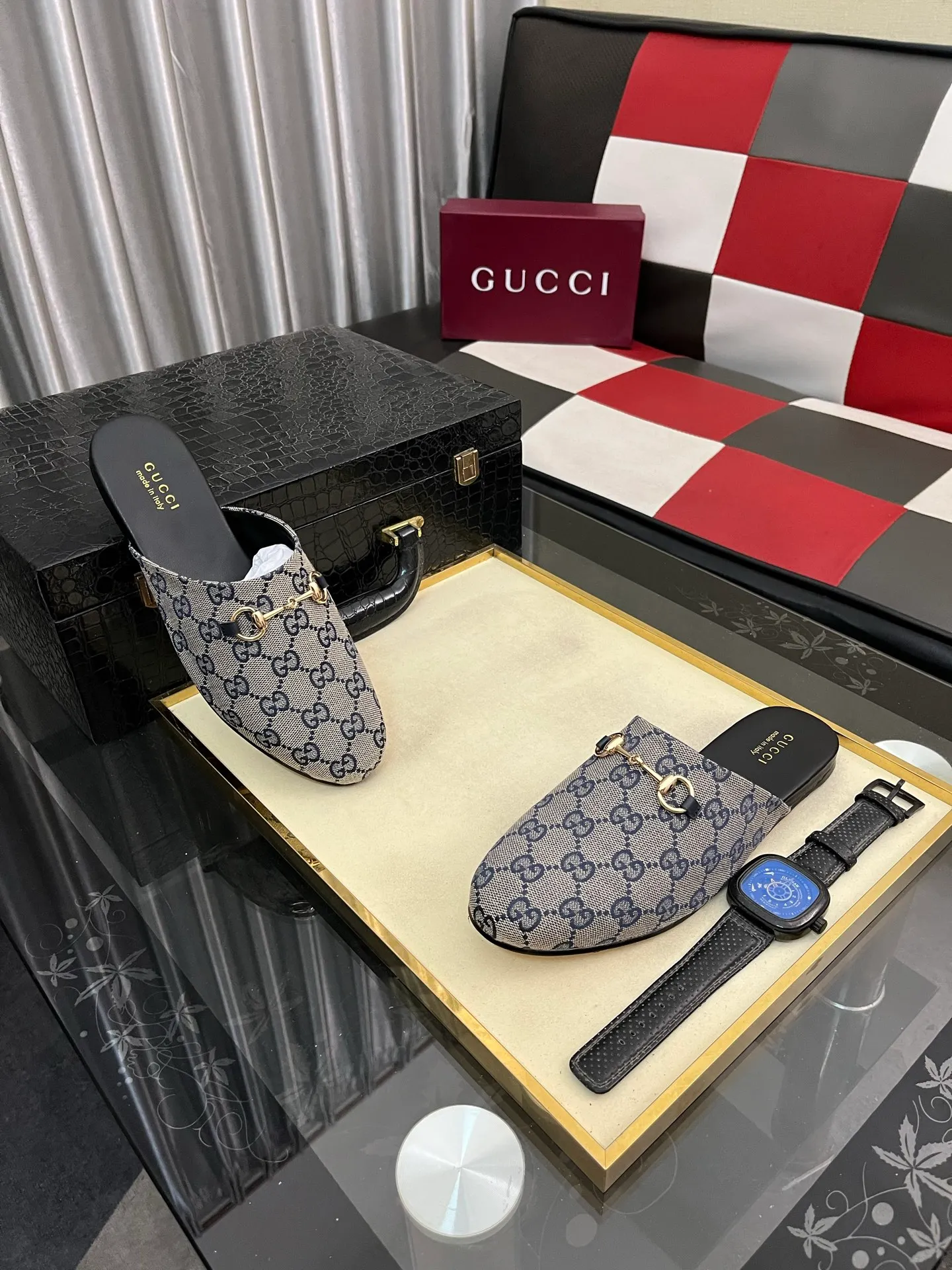 Men's shoes 💰480⌚️⌚️[Gucci] 2024 new season half-slip men's shoes, made of Italian imported first-layer frosted cowhide➕sheepskin lining, original hardware buckle, original combination wear-resistant outsole, real shot 🎬 Very comfortable on the feet, size 36-44